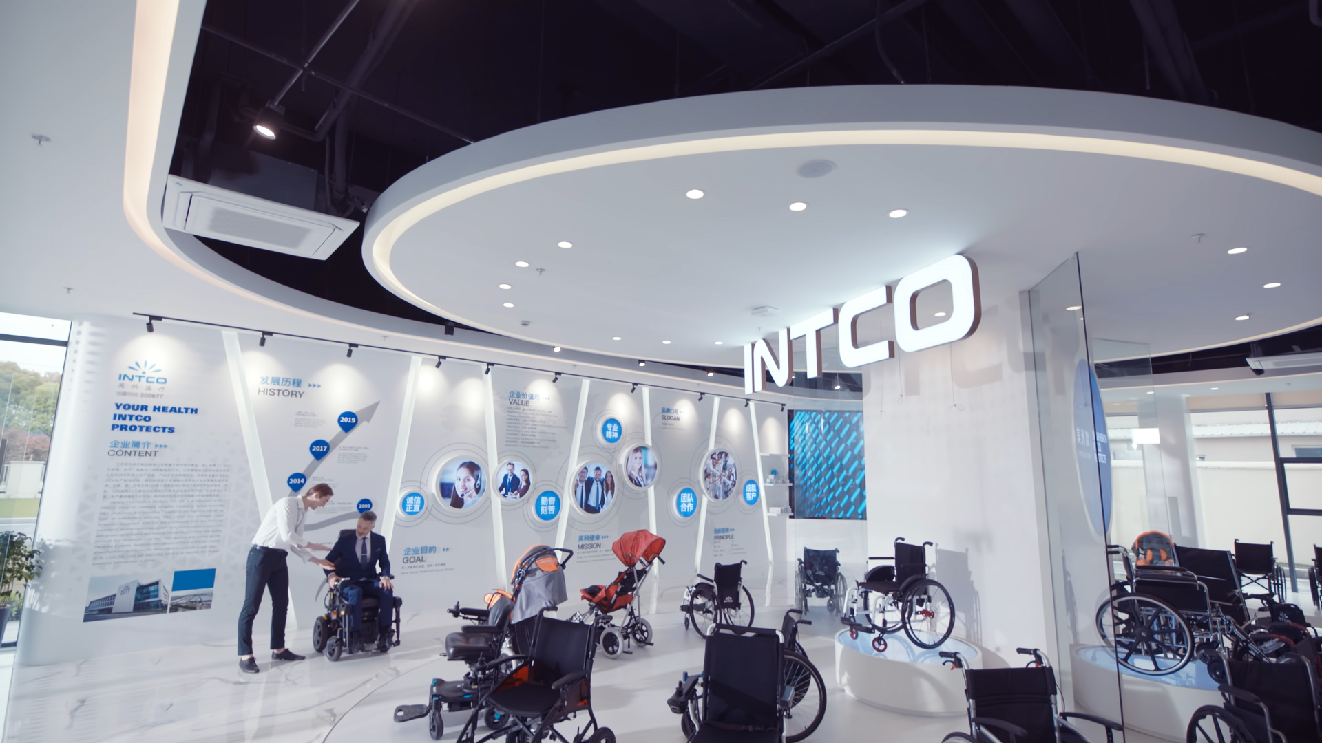 江蘇英科醫(yī)療展廳