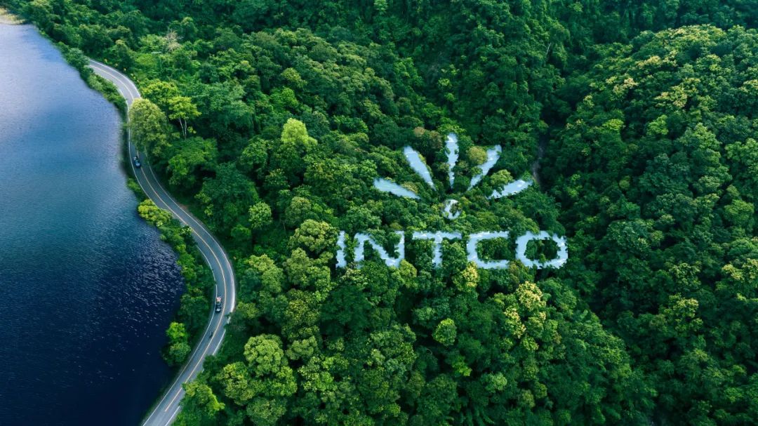 作為綠色生態(tài)的引領(lǐng)者，英科醫(yī)療將繼續(xù)通過綠色行動踐行環(huán)保承諾